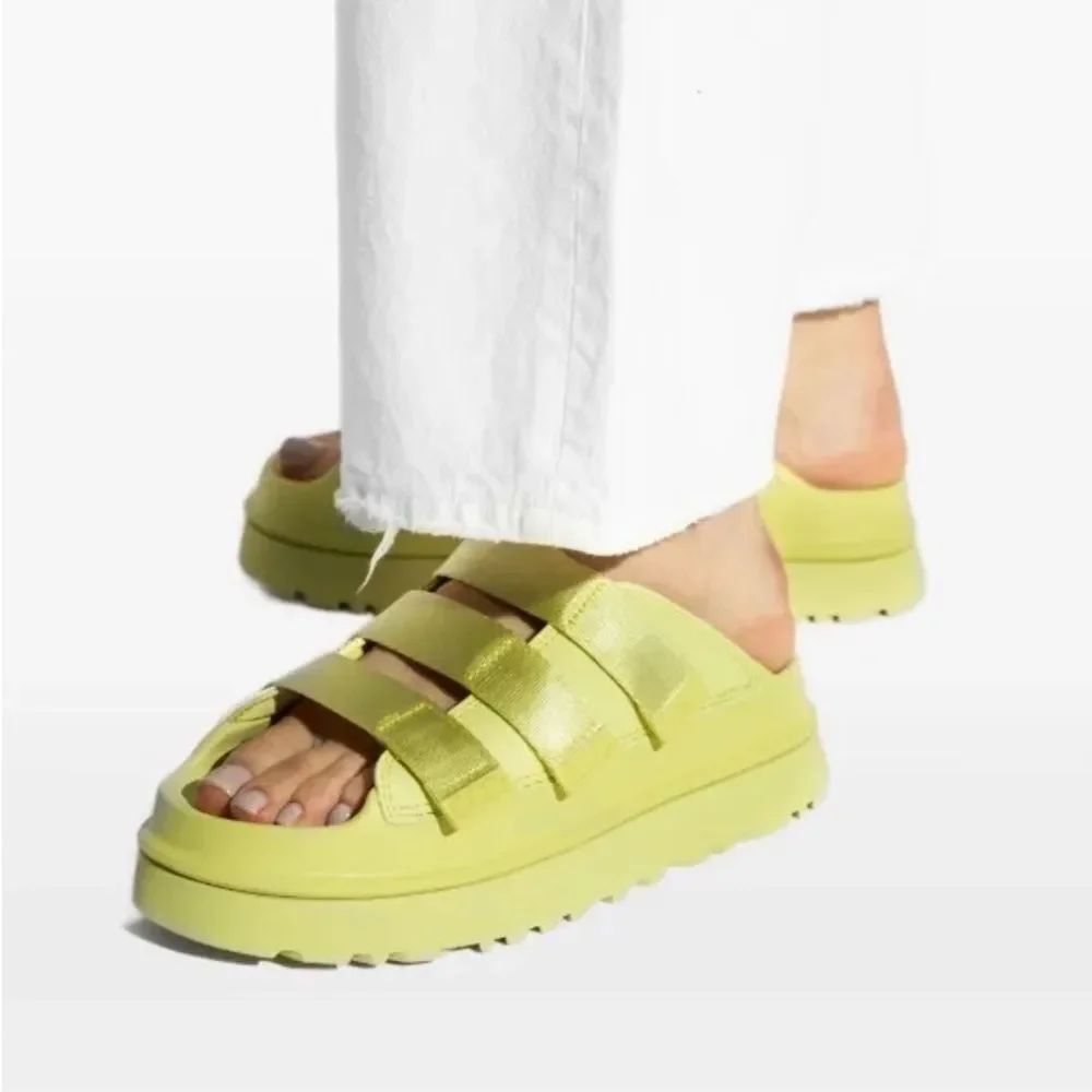 UGG Goldenglow slides sandals shoes womens size 8 New